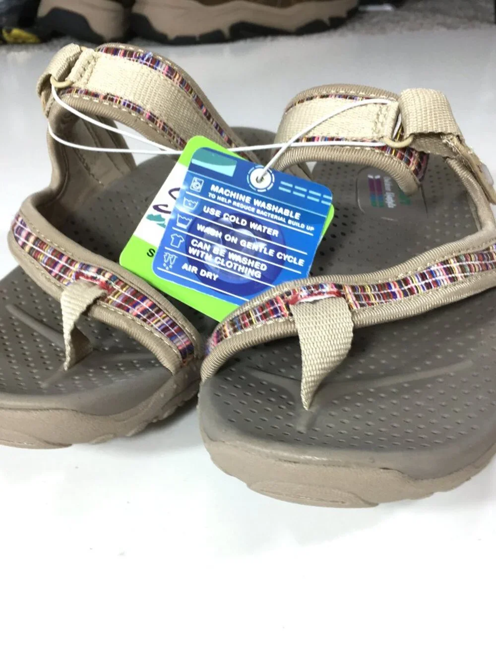 Skechers Reggae Sandals Womens Size 7 Tan Hook Loop Strap 179088S